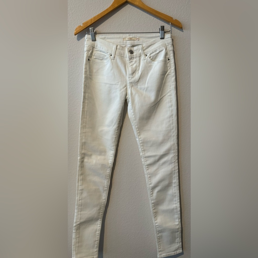 LEVI’S 711 SKINNY Jeans - W16 L39 - White - NEW Condition- Women’s Size 25